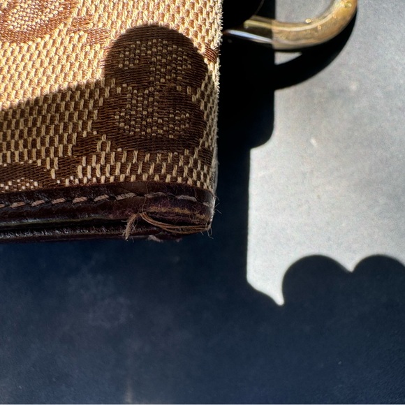 Gucci Women’s Wallet with Interlocking G’s - Picture 8 of 9